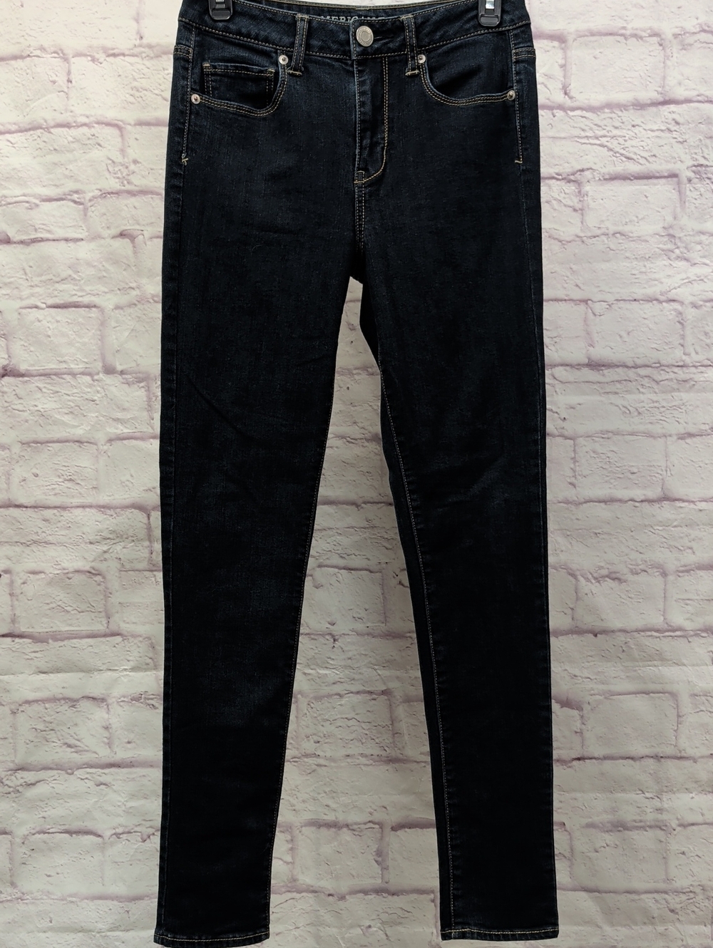 American Eagle Outfitters Dark Wash Hi-rise Skinny Jeans - Size 4